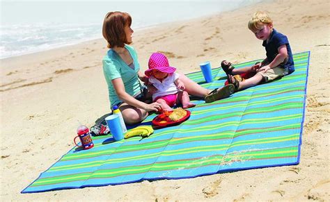 THE 10 BEST BEACH BLANKETS | Camping blanket, Beach, Beach blanket