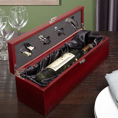 Personalized Wine Gift Box Set, Engravable - Gifter World