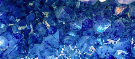 Sapphire Mining - Natural Sapphire