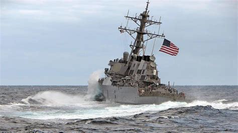 BREAKING NEWS! US WARSHIP ATTACKED IN THE RED SEA! USS - newsR VIDEO