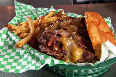 13 Best Burgers from Diners, Drive-Ins and Dives | Food network recipes ...