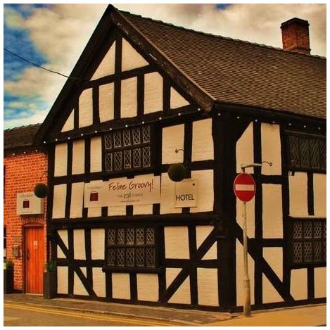 The Cheshire Cat - Pub in Nantwich, Cheshire