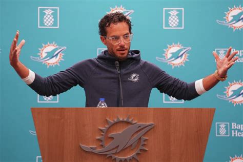 Mike McDaniel 'Triggered' By Perception Of Dolphins Offense