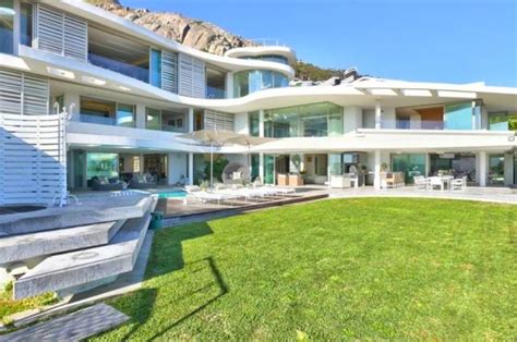 6 of the most expensive homes now on sale in South Africa - Market News, News