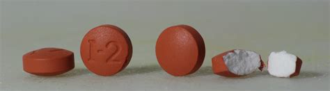 File:200mg ibuprofen tablets.jpg - Wikipedia