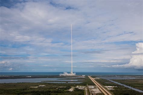 Photos: Falcon 9 rocket takes flight in 100th launch from pad 39A ...