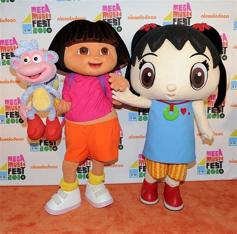 Dora The Explorer Takes On High School And New Mission In First Trailer For Live-Action Movie ...