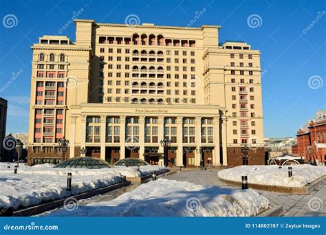 Exterior View of the Four Seasons Hotel in Moscow Editorial Photography - Image of downtown ...