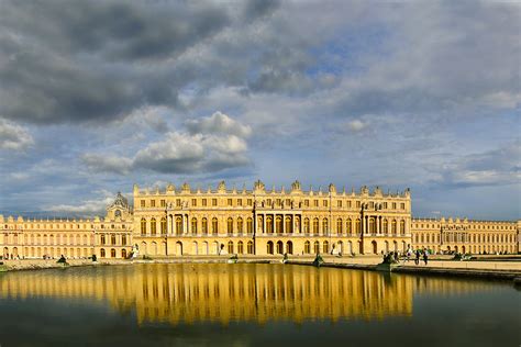 73. The Palace of Versailles in France - International Traveller Magazine