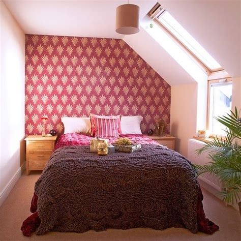 wallpaper ideas, modern wallpapers, wallpapers in bedrooms | Bedroom wallpaper red, Bedroom red ...