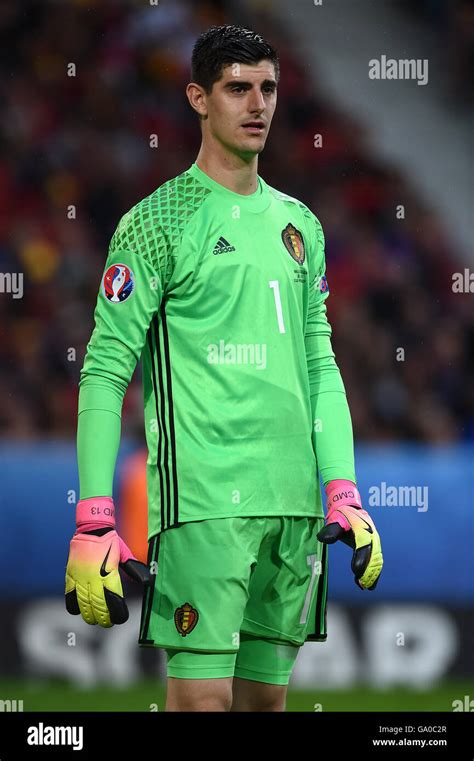 Belgium goalkeeper hi-res stock photography and images - Alamy