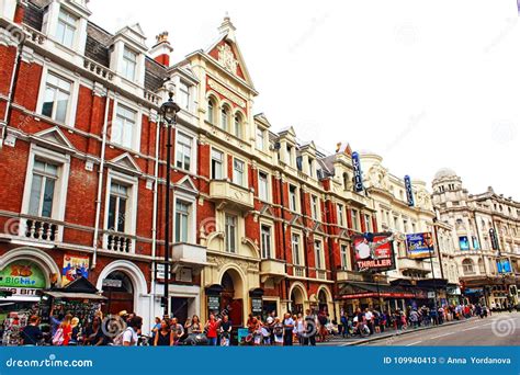 Shaftesbury Avenue View London UK Editorial Stock Photo - Image of ...