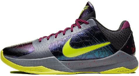 Nike Kobe 5 Protro “Lakers” Tributes The Black Mamba!