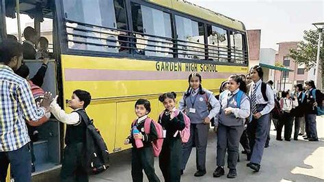 school bus | School bus plea to CM - Telegraph India