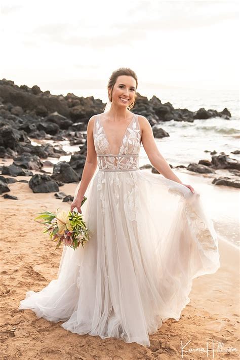 Hawaiian Style Wedding Dresses Top 10 - Find the Perfect Venue for Your ...