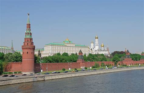 The Kremlin | Building, Moscow, History, Location, Uses, & Facts ...