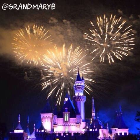 Disneyland Resort. Fireworks #Disneyland | Disneyland, Disneyland ...