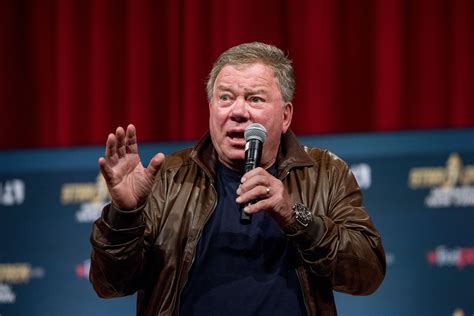 William Shatner fights man who claims to be son over name