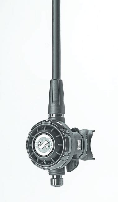 Scubapro MK25 scuba regulator | Scuba diving tank, Scuba diving gear, Scuba