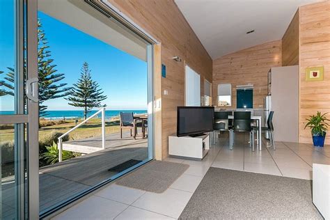 OHOPE BEACH TOP 10 HOLIDAY PARK - Updated 2024 Prices & Campground Reviews (New Zealand)