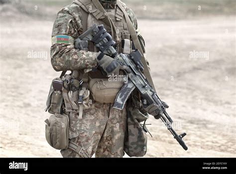 Azeri soldiers hi-res stock photography and images - Alamy