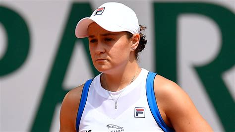 French Open: Ashleigh Barty sheds tears over 'heartbreaking' injury ...