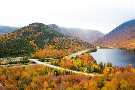 25 Best Things to Do in New Hampshire - The Crazy Tourist | Beautiful lakes, Echo lake, Lake