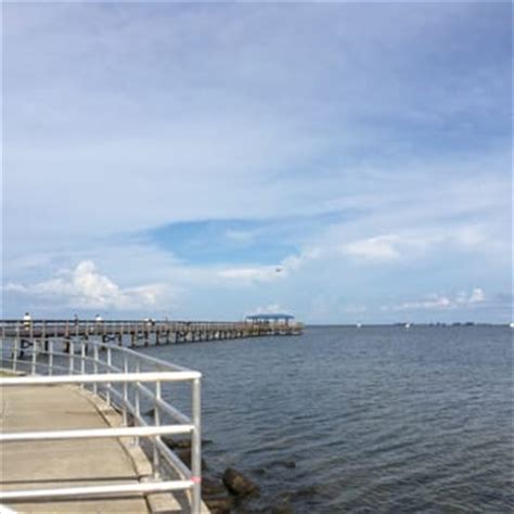 Safety Harbor Pier - 30 Photos & 18 Reviews - Boating - Safety Harbor ...