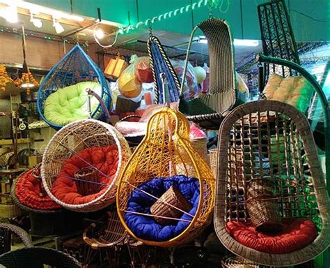 Visiting Gurgaon's Banjara Market? Here Are Items You Must Buy | HerZindagi