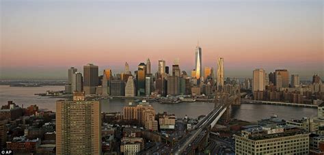 New realistic artist images show how One World Trade Center will transform Manhattan skyline ...