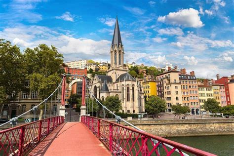 Découvrez les Trésors Architecturaux de Lyon : 10 Monuments Incontournables à Visiter ...