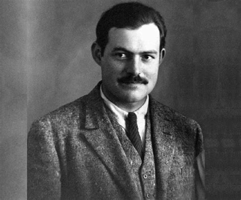 Ernest Hemingway Biography - Childhood, Life Achievements & Timeline