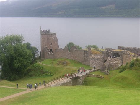 Thursday's child: Urquhart Castle, Scotland | Of Muses and Meringues