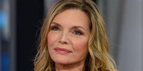 Michelle Pfeiffer’s New Haircut: See Photos of Her Lob | PS Beauty