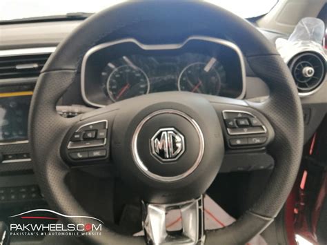 Here are EXCLUSIVE Pics of MG ZS Interior & Exterior - PakWheels Blog