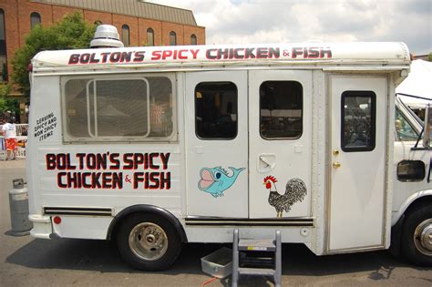 The Best Hot Chicken Restaurants In Nashville, Tennessee