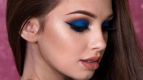 Dark Blue Eye Makeup Tutorial - Mugeek Vidalondon