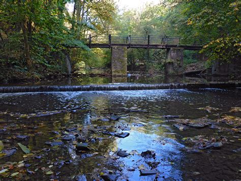 Photographs of Frome Valley Walkway, Bristol, England: Weir below Halfpenny Bridge