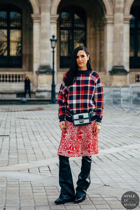 Paris FW 2019 Street Style: Jennifer Connelly - STYLE DU MONDE | Street Style Street Fashion ...