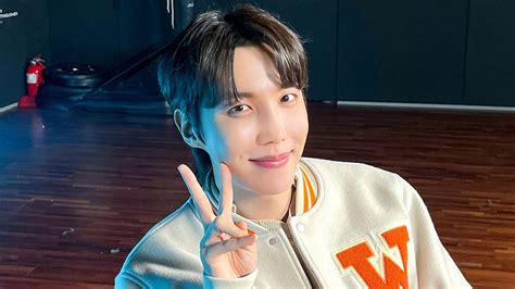 BTS’ J-hope reveals, “I already have the date for enlistment” on Weverse live broadcast