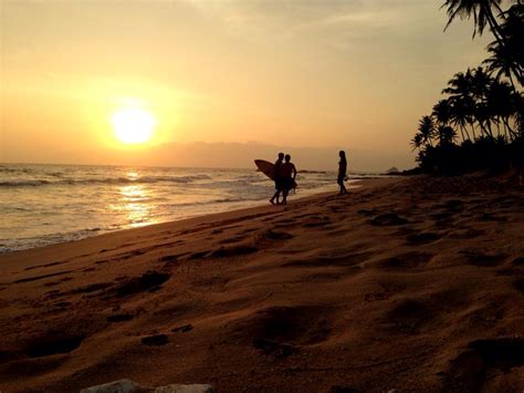 Epic Sunset Beaches - SURF SOUTH SRI LANKA