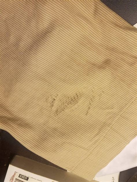 (request) how to get rid of this stain from my pants : howto