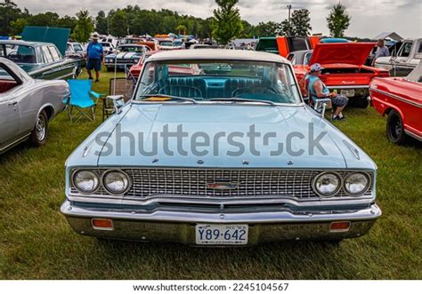 55 Ford Galaxie 500 Xl Images, Stock Photos & Vectors | Shutterstock