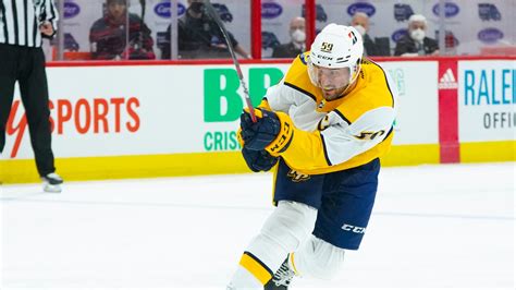 Nashville Predators' Roman Josi suffers apparent injury vs Carolina