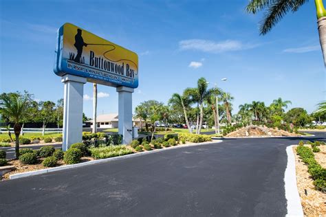 Room Deals for Buttonwood Bay RV Resort, Sebring starting at | Hotwire