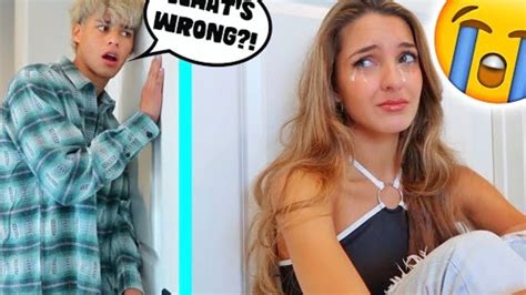 CRYING WITH THE DOOR LOCKED!! *PRANK* /Lexi Rivera - YouTube