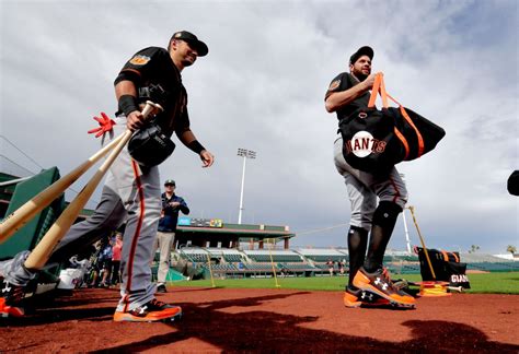 Live spring training updates: Giants vs. Reds, Friday