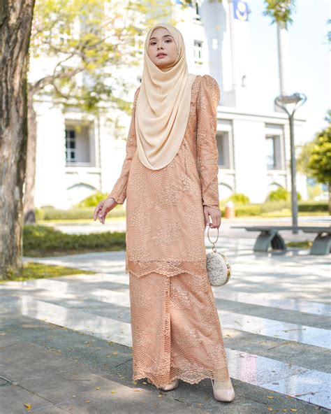 Baju Kurung Moden Lace Awatif – Granola Brown – MuslimahClothing.Com