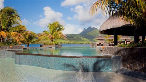 Laguna Beach Hotel and Spa Mauritius: An Oasis of Serenity and Adventure