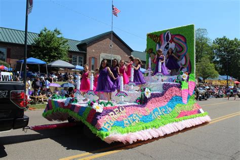 The West Tennessee Strawberry Festival | Humboldt, Tennessee